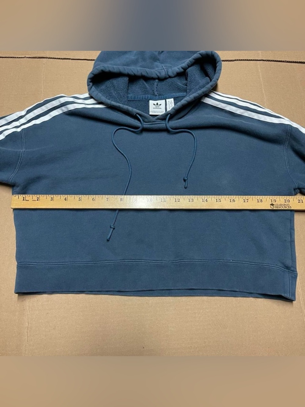 Adidas Cropped Hoodie Womens Sz 6 Small Navy Blue Boxy Sweatshirt 3 Stripe Logo - Picture 6 of 8